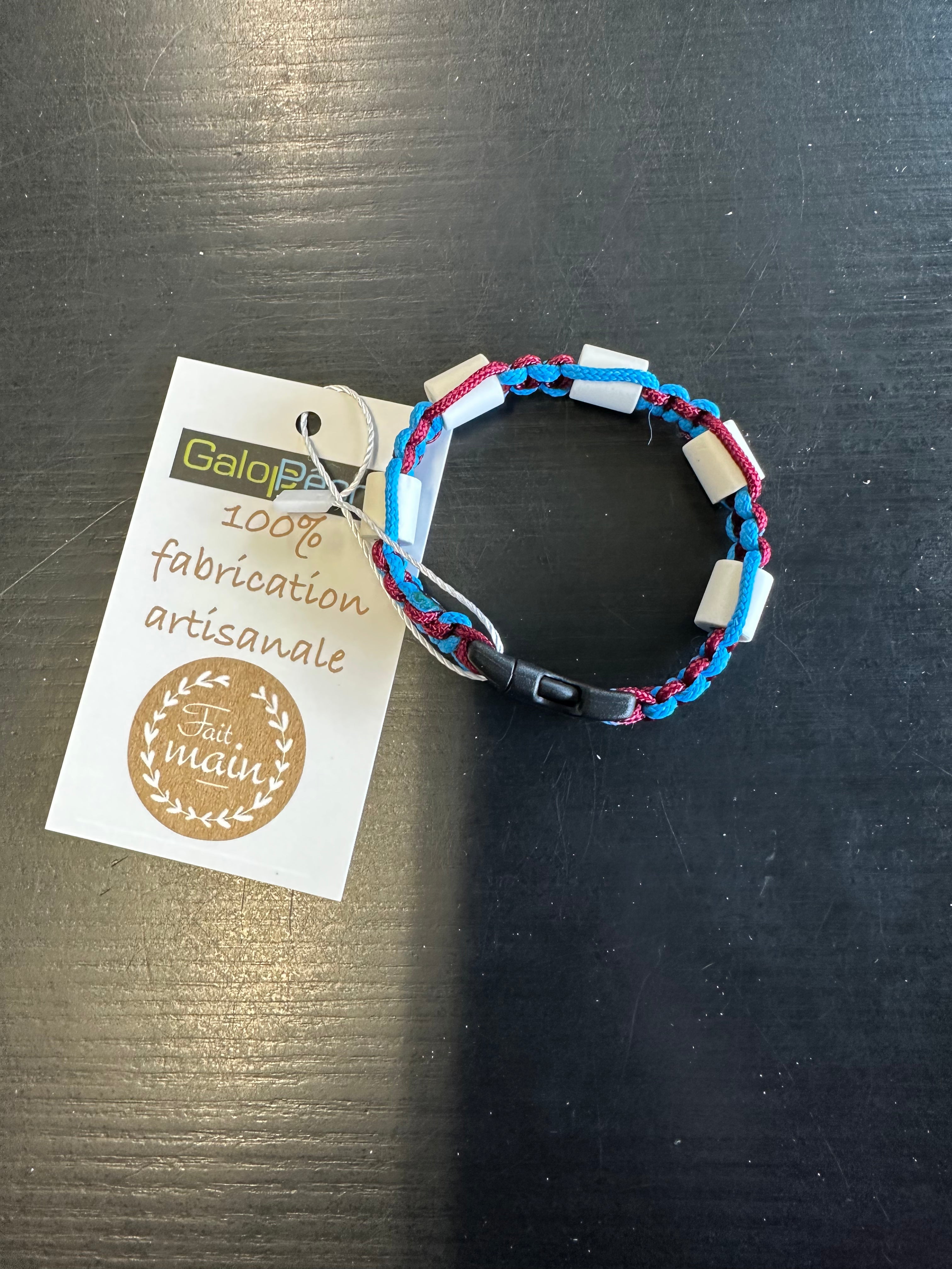 BRACELET FAIT MAIN – ANTI-TIQUE, MOUSTIQUES & POUX (PERLES CERAMIQUES & CITRONNELLE)