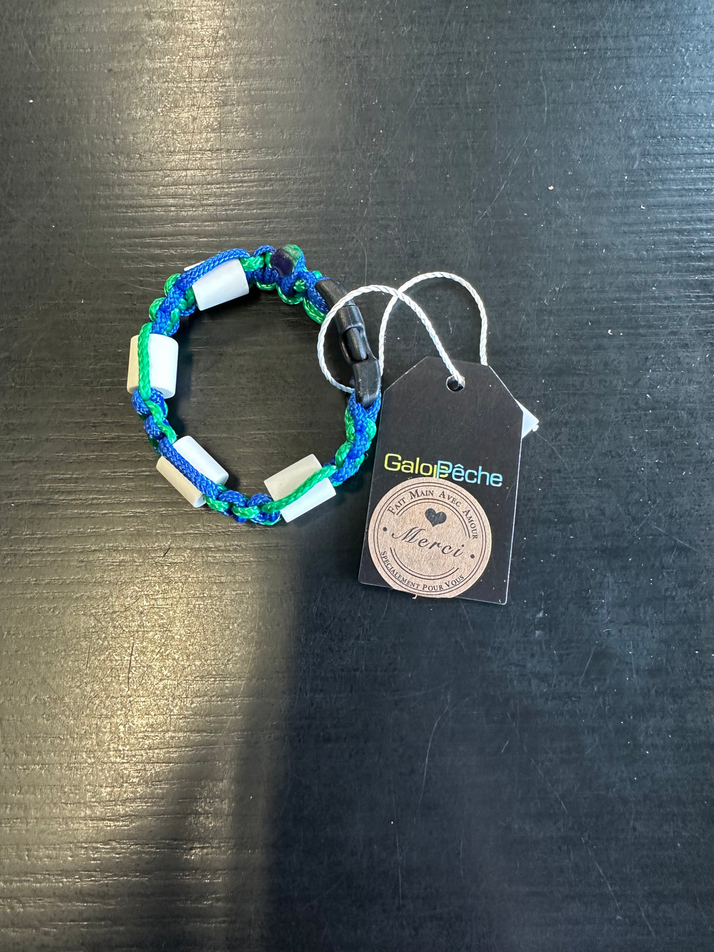 BRACELET FAIT MAIN – ANTI-TIQUE, MOUSTIQUES & POUX (PERLES CERAMIQUES & CITRONNELLE)
