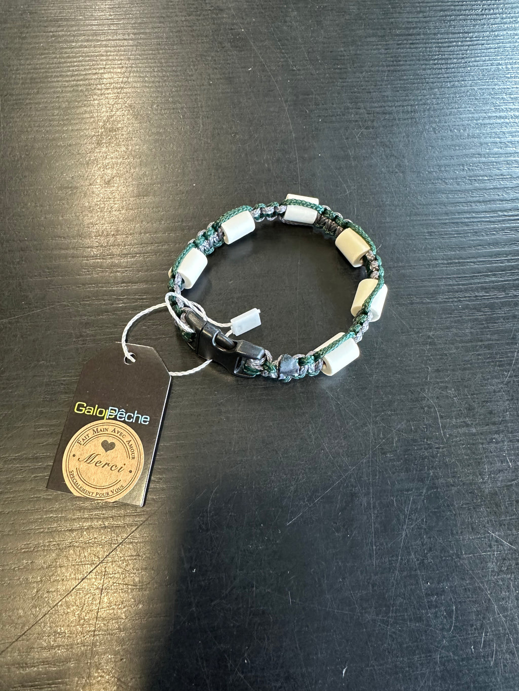 BRACELET FAIT MAIN – ANTI-TIQUE, MOUSTIQUES & POUX (PERLES CERAMIQUES & CITRONNELLE)